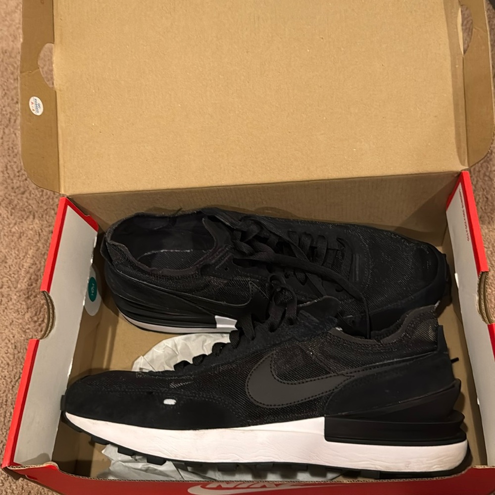 Nike waffle one. Black. Size 11